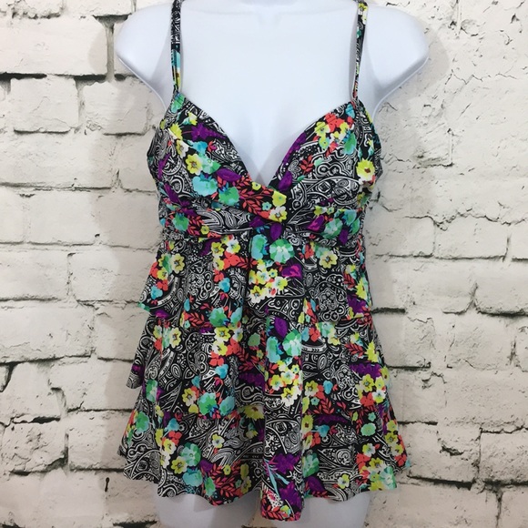 24th & Ocean Other - NWOT 24th and Ocean tankini top